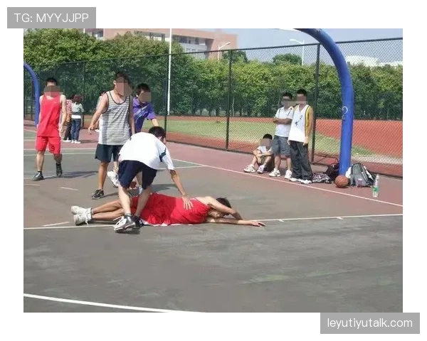 篮球规则详解：如何准确判定身体接触判罚的关键要素？